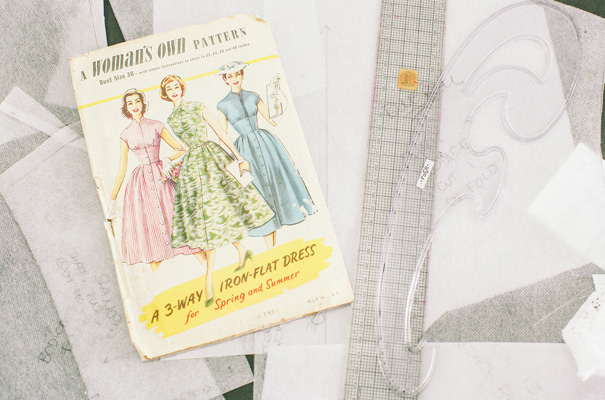 vintage-bridal-gown-wedding-dress-peter-pan-colar10