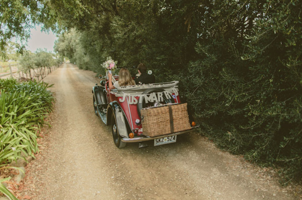 joans-peterson-australian-country-wedding-hello-may-magazine20