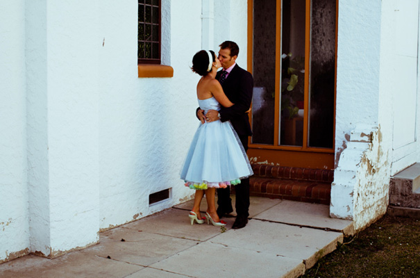 retro-pink-queensland-wedding-photographer-icecream-truck-vintage