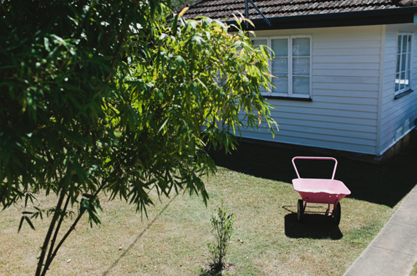 retro-pink-queensland-wedding-photographer-icecream-truck-vintage2