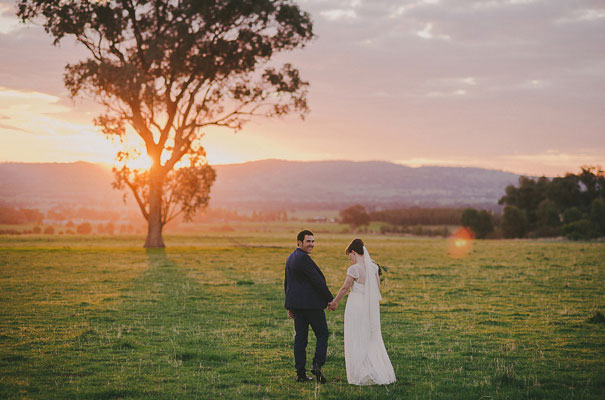 albury-country-murry-river-tabletop-wedding-bride30