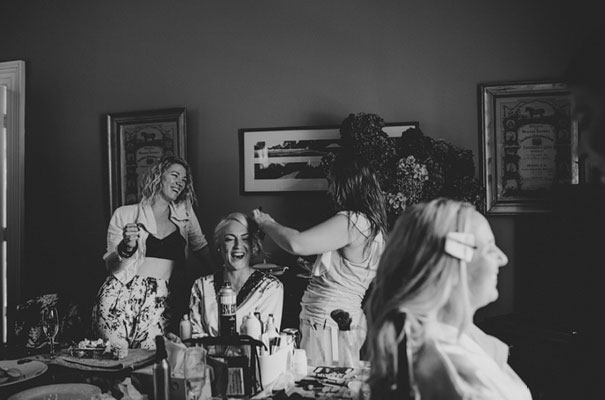 carla-zampatti-bride-country-nsw-wedding14