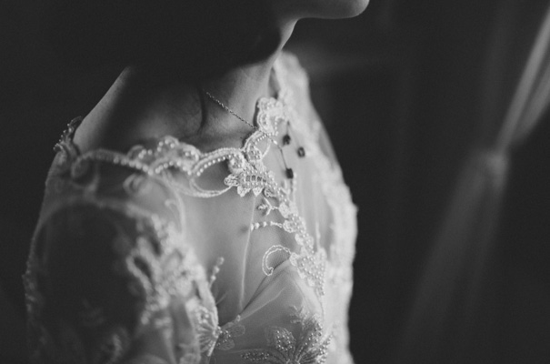 james-frost-red-roses-Mindaribba-House-wedding24