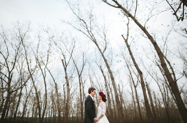 james-frost-red-roses-Mindaribba-House-wedding40