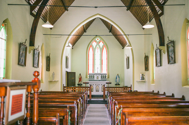 jessica-tremp-melbourne-country-wedding-giant-paper-flower9