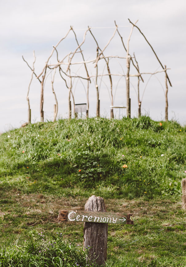 DIY-new-zealand-wedding-photographer-barn-boho-bride10