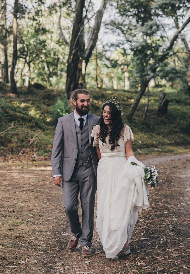 DIY-new-zealand-wedding-photographer-barn-boho-bride15