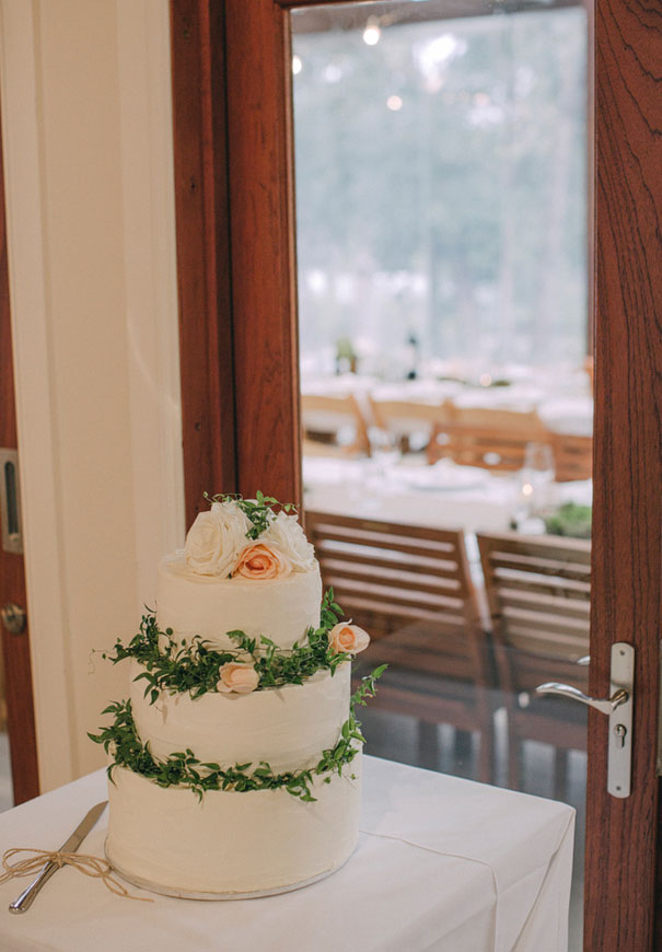 NSW-kangaroo-valley-wedding-australian-bride-bush-country33