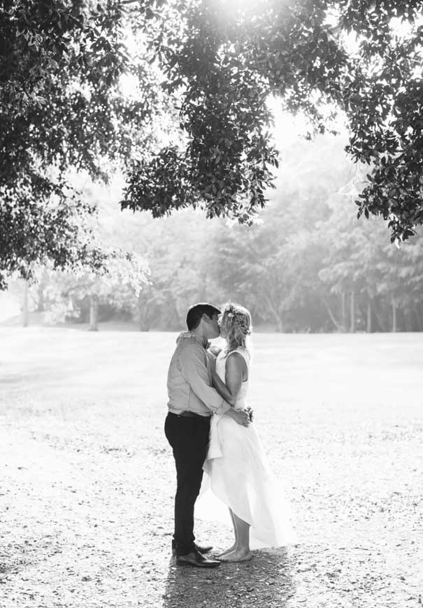 QLD-boomerang-farm-queensland-wedding-yellow-flower-crown10