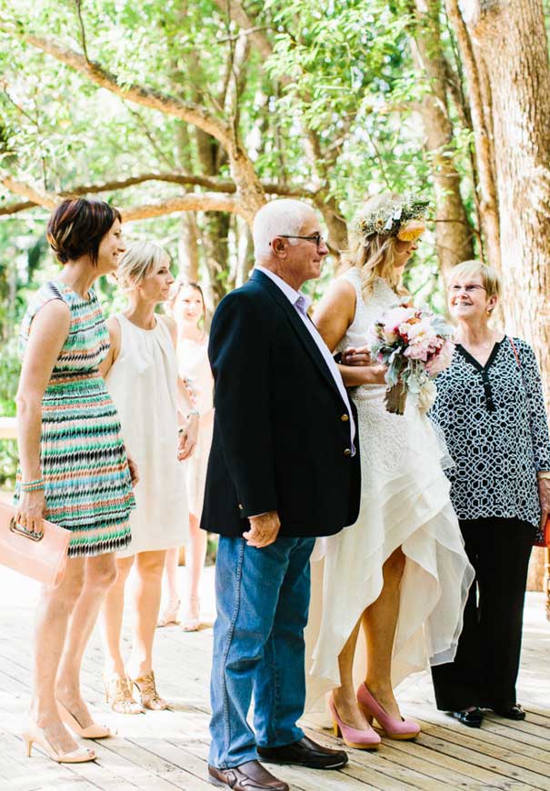 QLD-boomerang-farm-queensland-wedding-yellow-flower-crown5