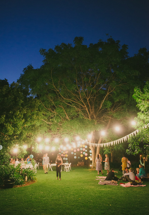 QLD-rock-n-roll-retro-vintage-bride-bright-backyard-wedding12