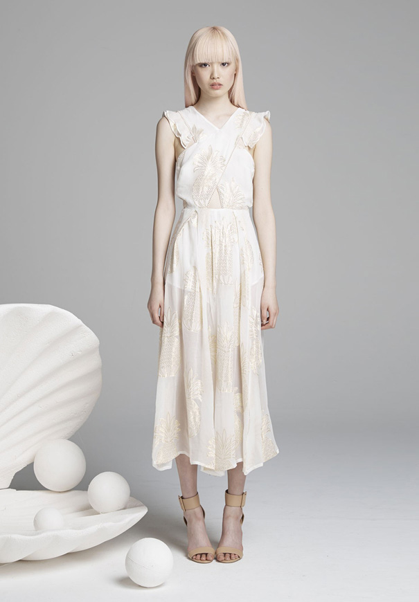 alice-mccall-casual-laidback-tomboy-bride-bridesmaids-dress2