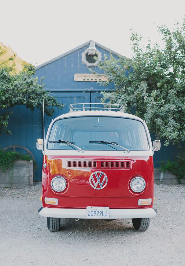 anthony-hoang-boho-bride-californian-wedding-barn-bhldn211