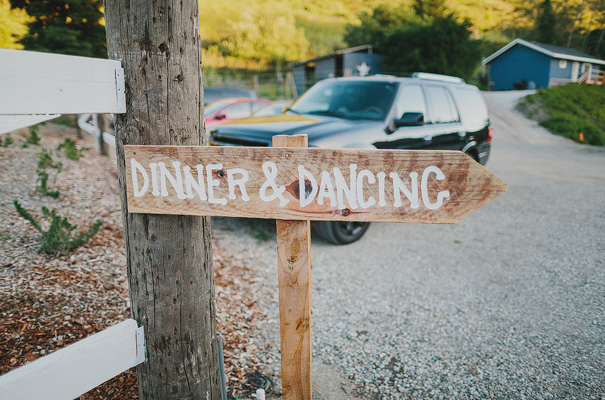 boho-bride-californian-wedding-barn-bhldn44