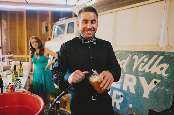 boho-bride-californian-wedding-barn-bhldn46