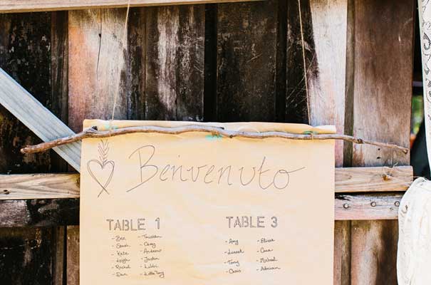 boomerang-farm-queensland-wedding-yellow-flower-crown13