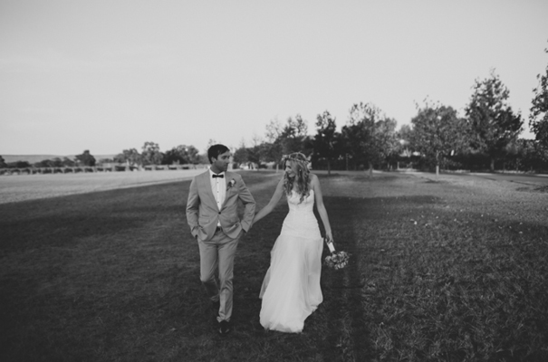 elegant-wedding-boho-bridal-hair-inspiration30