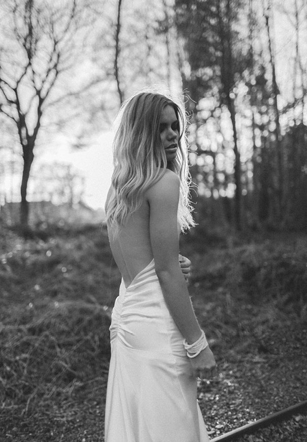 gibson-bespoke-bridal-gown-wedding-dress-accessories7