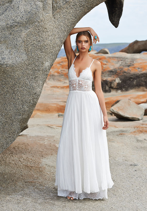 grace-loves-lace-hello-may-magazine-bridal-gown-wedding-dress6