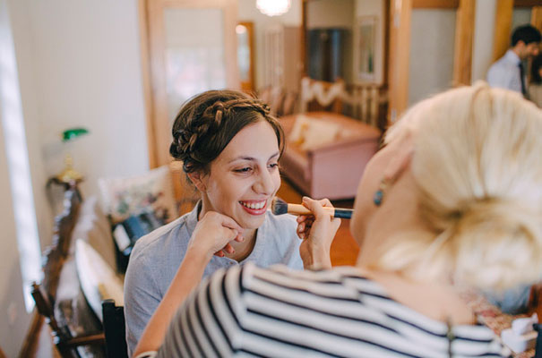 jardine-botanic-orange-peach-roses-bride-flowers-greek-wedding12