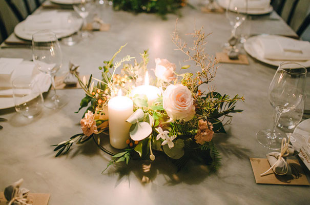 jardine-botanic-orange-peach-roses-bride-flowers-greek-wedding42