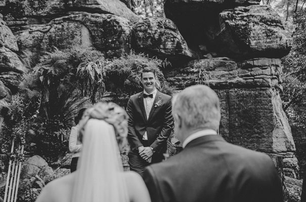 kangaroo-valley-wedding-australian-bride-bush-country35