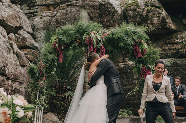 kangaroo-valley-wedding-australian-bride-bush-country41