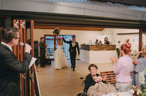 kangaroo-valley-wedding-australian-bride-bush-country65