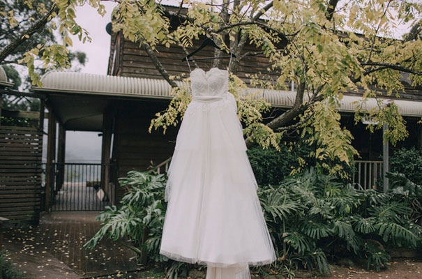kangaroo-valley-wedding-australian-bride-bush-country9