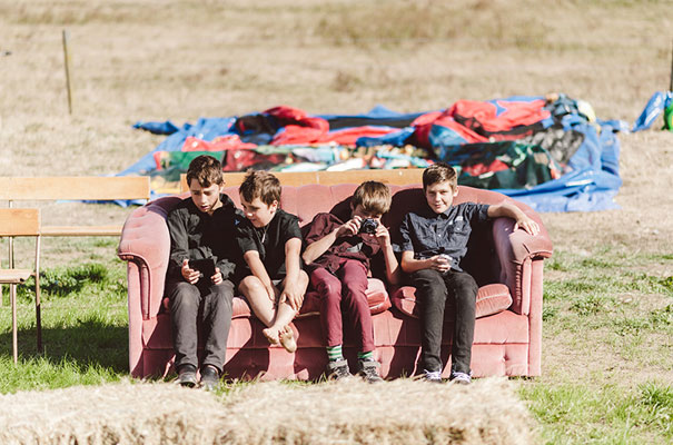 new-zealand-wedding-photographer-barn-boho-diy-bride24