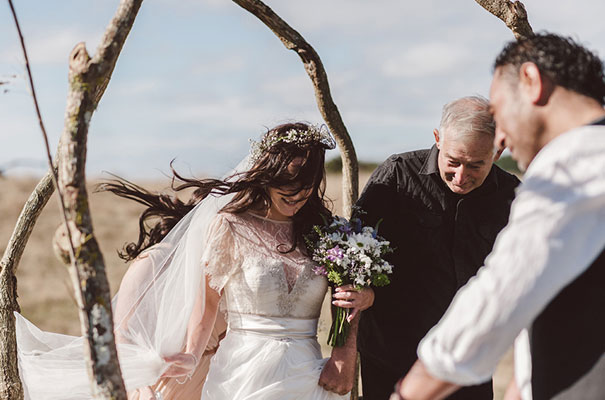 new-zealand-wedding-photographer-barn-boho-diy-bride31