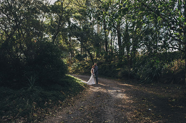 new-zealand-wedding-photographer-barn-boho-diy-bride40