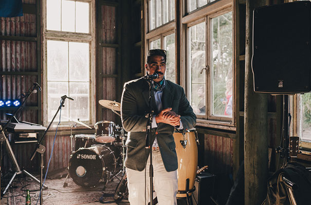 new-zealand-wedding-photographer-barn-boho-diy-bride44