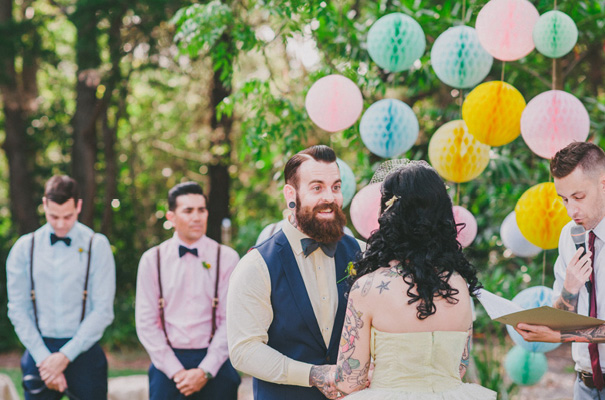 rock-n-roll-retro-vintage-bride-bright-backyard-wedding12