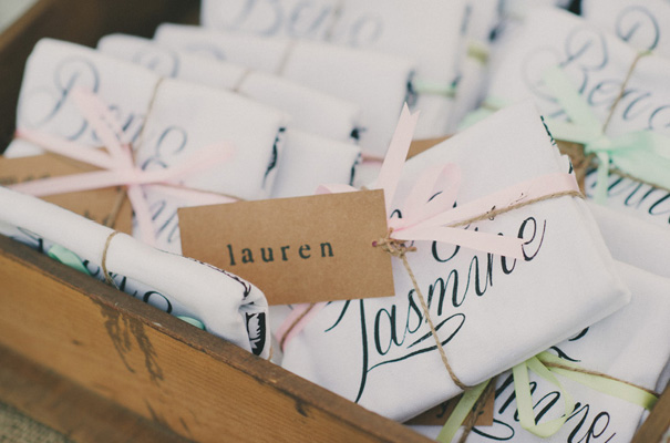 rock-n-roll-retro-vintage-bride-bright-backyard-wedding26