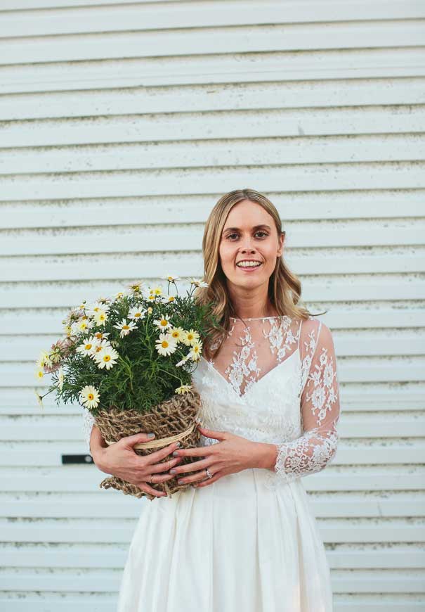 NSW-byron-bay-rue-de-seine-harvest-cafe-wedding-bride-photographer55