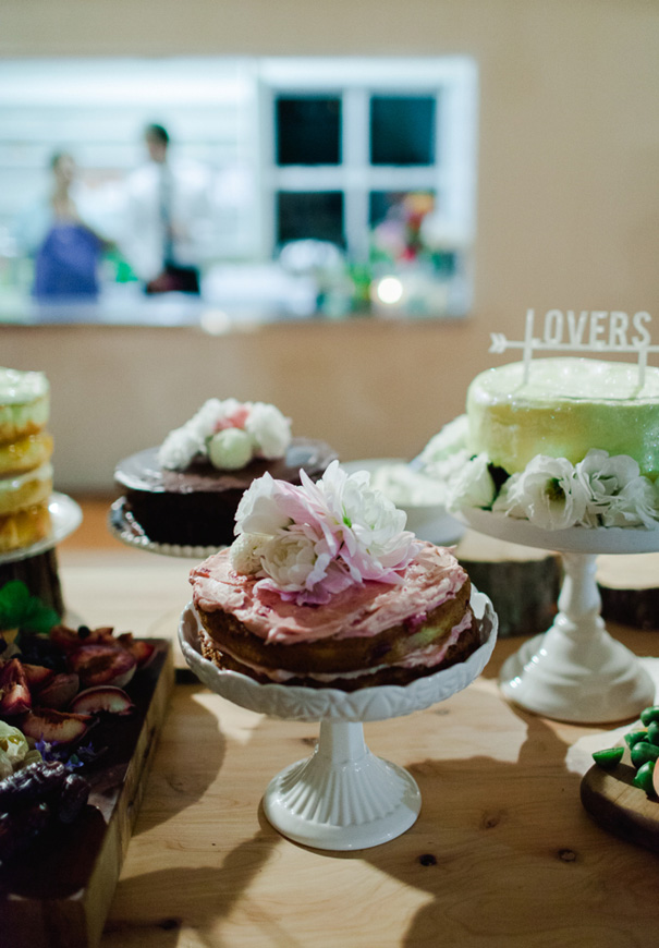 NZ-camping-wedding-rue-de-seine-bridal11