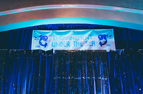 back-to-the-future-themed-vintage-retro-wedding56