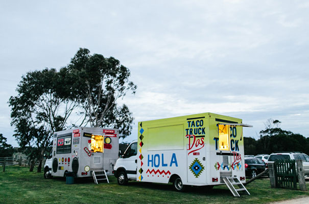 barn-grace-loves-lace-food-trunk-wedding-reception30