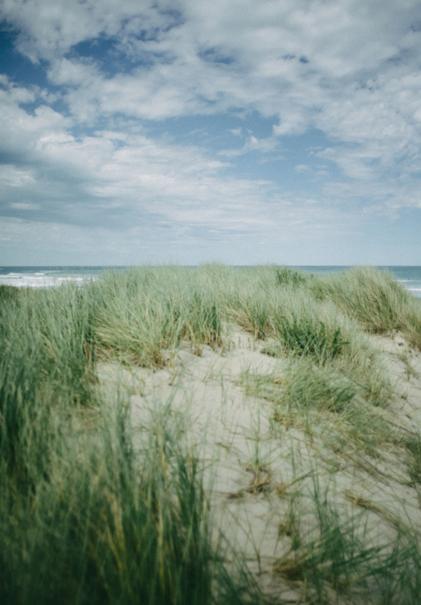 bellarine-peninsula-short-wedding-dress-brainds-bride-jessica-tremp-photographer