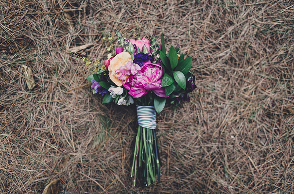 country-victoria-wedding-long-table-bright-inspiration51