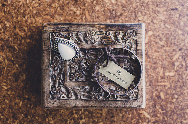 country-victoria-wedding-long-table-bright-inspiration7