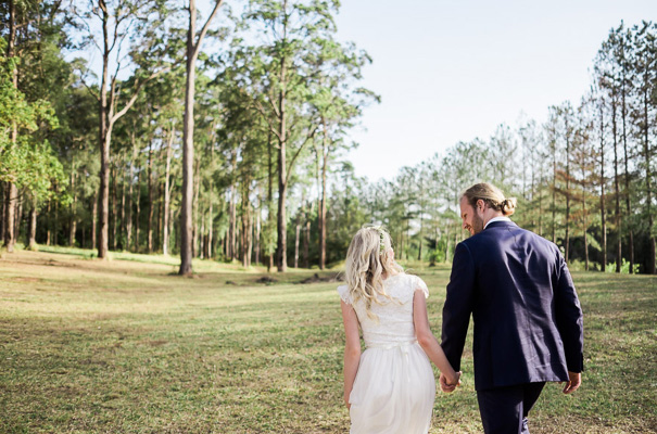 daylight-weddings-james-day-port-macquarie-picnic-wedding-reception-grace-loves-lace44