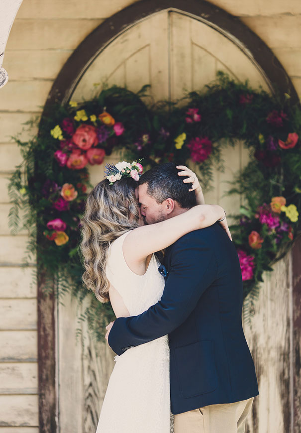 eric-ronald-country-victoria-wedding-long-table-bright-inspiration33