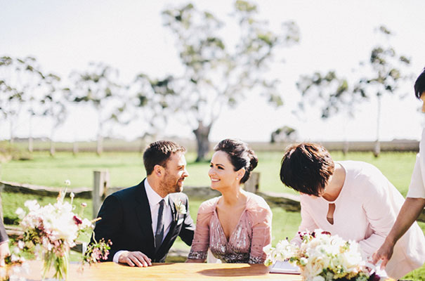 jenny-packham-bridal-gown-wedding-dress-adelaide-winery-wedding-photographer17
