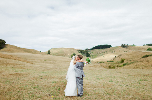 new-zealand-camping-wedding-rue-de-seine-bridal9