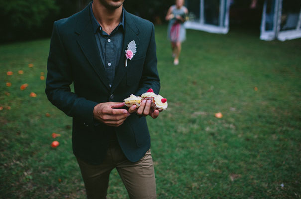 perth-bunting-wedding-hair-photographer-country-diy-homemae26