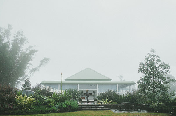 queensland-farm-wedding-anna-campbell-bride