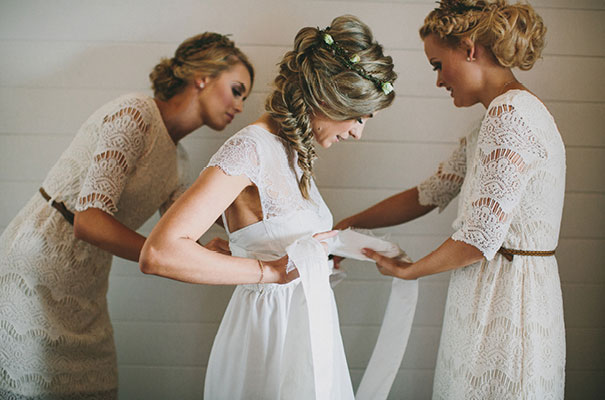 queensland-farm-wedding-anna-campbell-bride13
