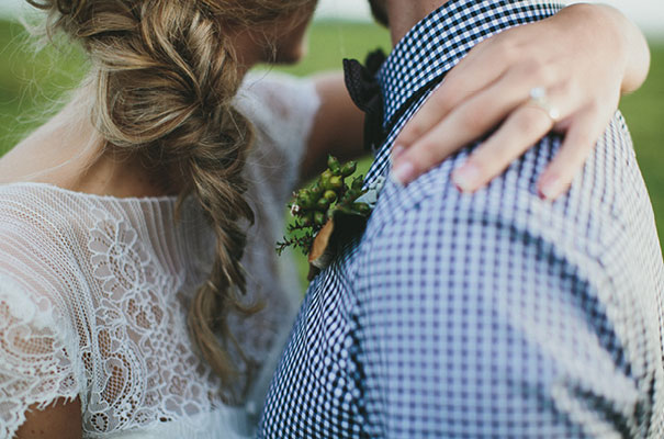 queensland-farm-wedding-anna-campbell-bride40